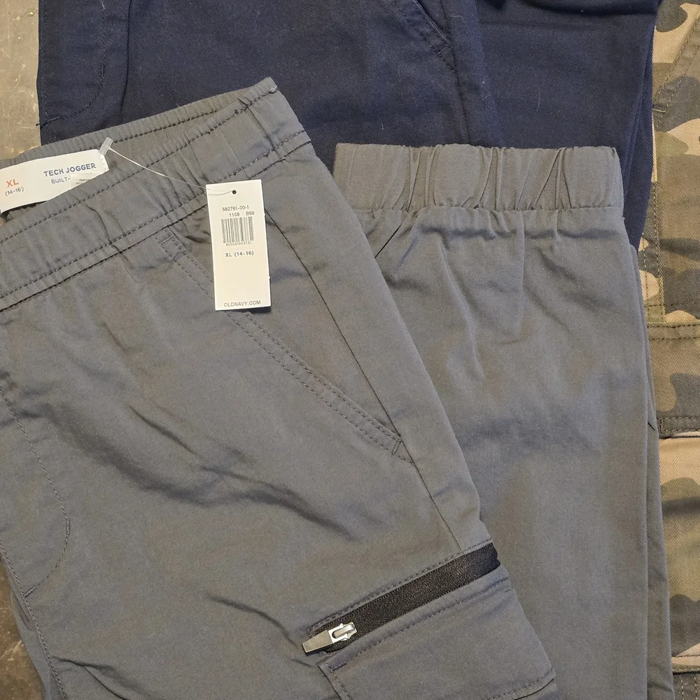 The Children's Place Kids Bottoms - Navy, Gray, Camo - Picture 3 of 6